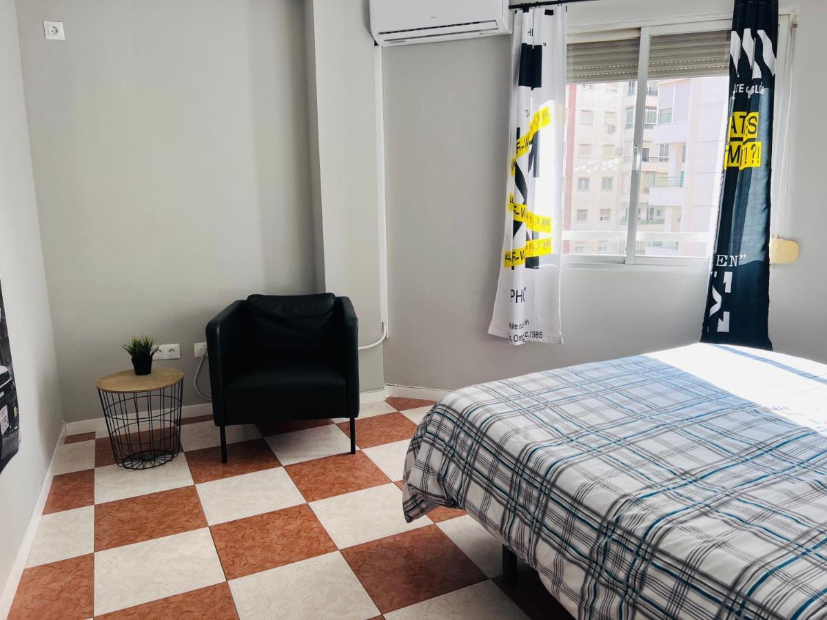 Apartamento Cerca De Centro Appartamento Málaga Esterno foto